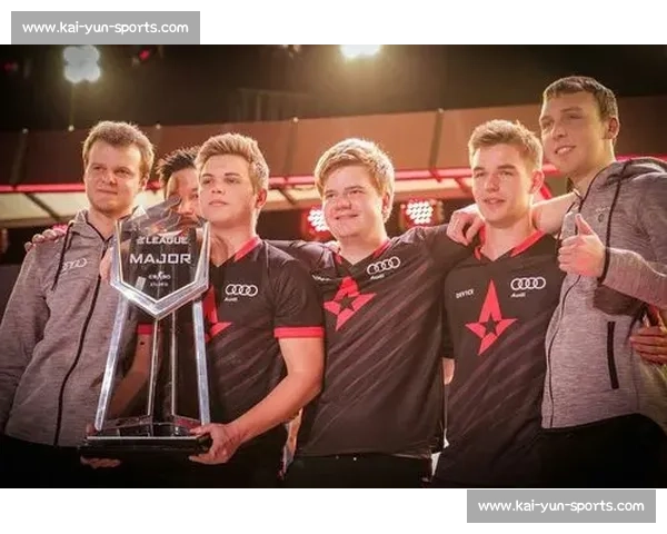 战队老板亲自上阵欧洲电竞俱乐部内部的爆笑故事！